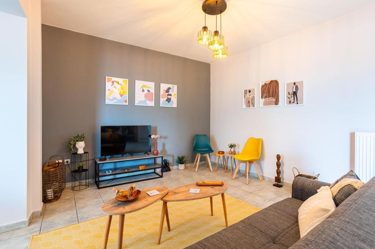 Jason City Escape - Cozy Urban Gem Kalamata Ngoại thất bức ảnh