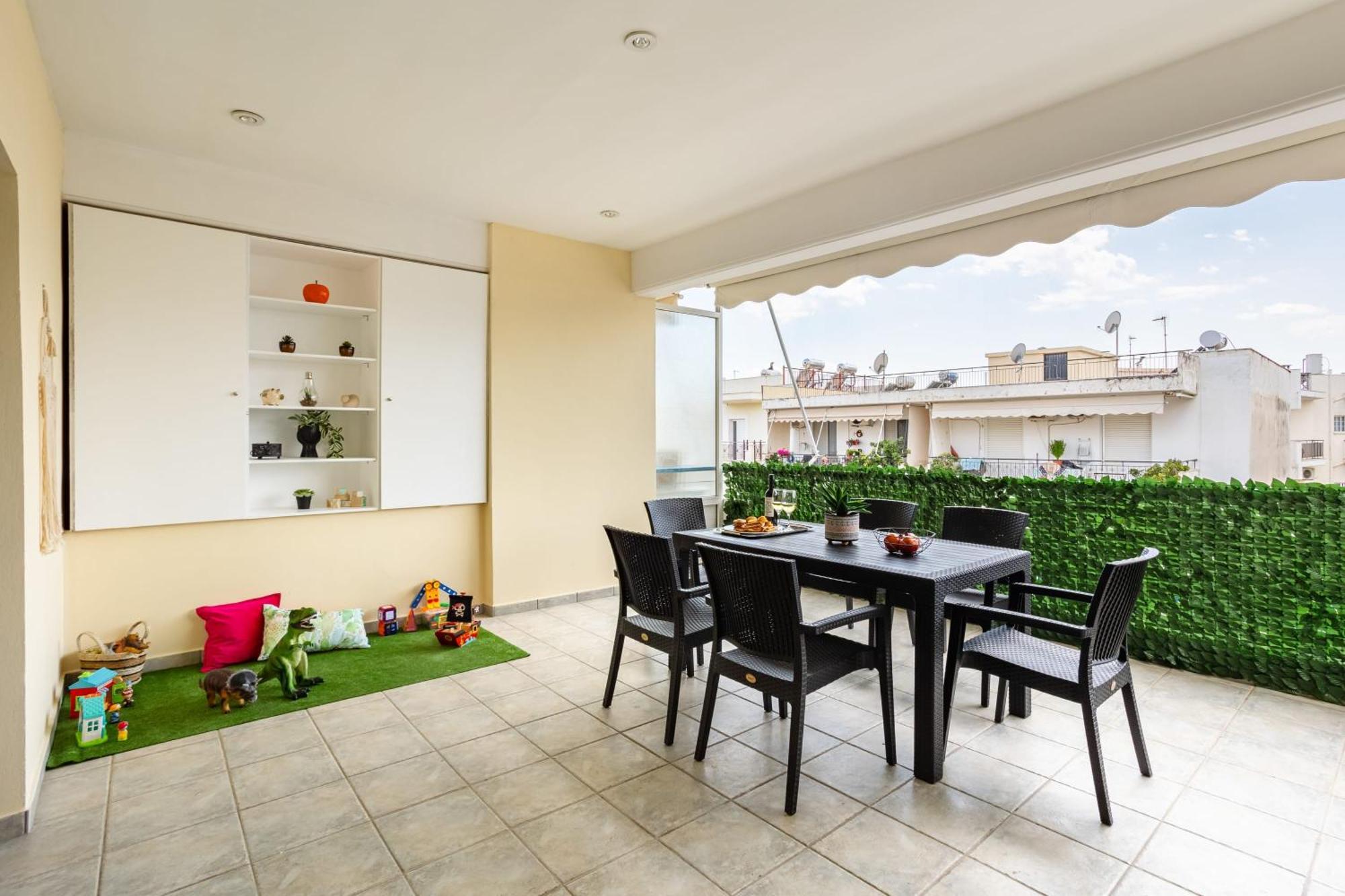 Jason City Escape - Cozy Urban Gem Kalamata Ngoại thất bức ảnh